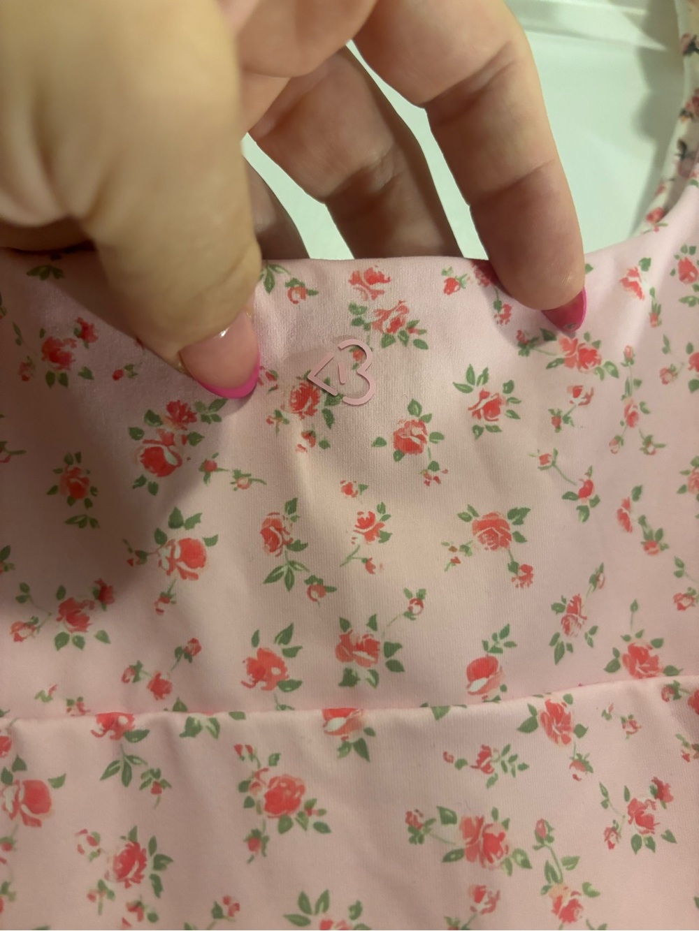 [BLOGILATES] RUFFLE LACE UP TANK - Picture 10 of 10